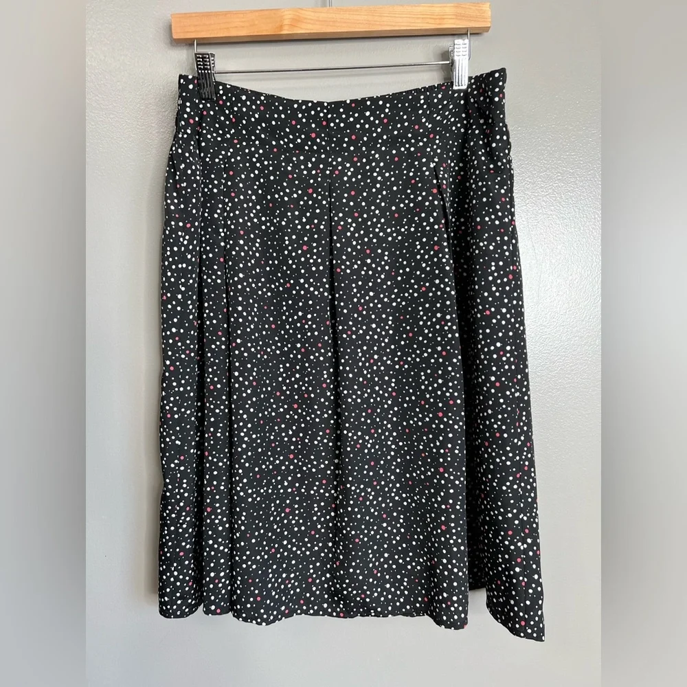 Lane Bryant black polka dot pleated skirt size‎ 16 artsy quirky business casual